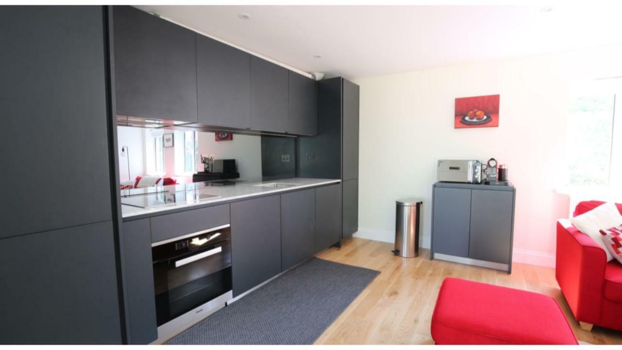 ★ Luxury Oxford Apartment ★ Sleeps 4, Free Parking Экстерьер фото